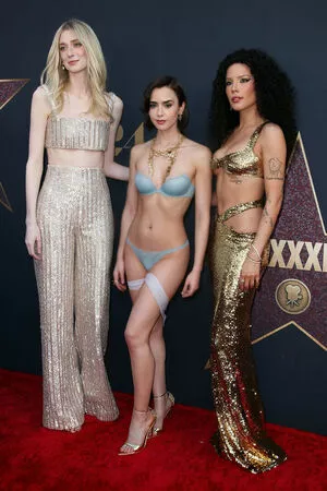 Lily Collins / lilyjcollins nude photo #0598