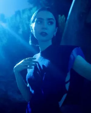 Lily Collins / lilyjcollins nude photo #0614