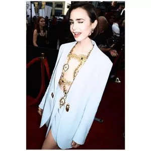 Lily Collins / lilyjcollins nude photo #0637