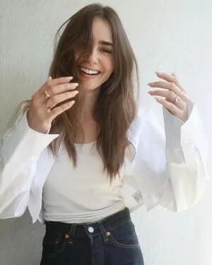 Lily Collins / lilyjcollins nude photo #0674