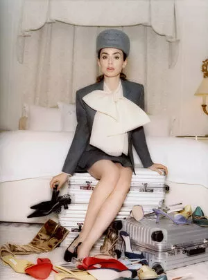 Lily Collins / lilyjcollins nude photo #0681