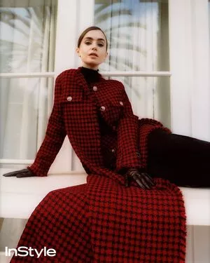 Lily Collins / lilyjcollins nude photo #0688
