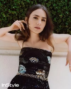 Lily Collins / lilyjcollins nude photo #0690