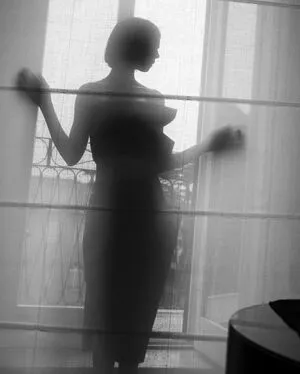Lily Collins / lilyjcollins nude photo #0758