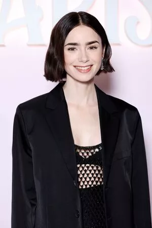 Lily Collins / lilyjcollins nude photo #0811