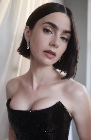 Lily Collins / lilyjcollins nude photo #0933