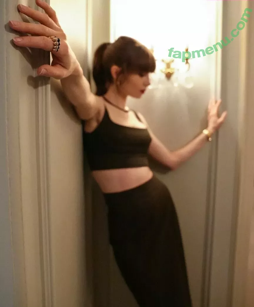 Lily Collins nude photo #0063 (lilyjcollins)