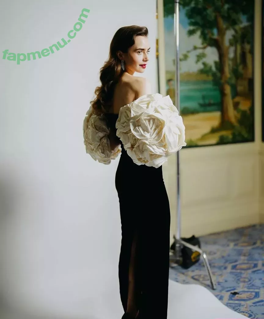 Lily Collins nude photo #0414 (lilyjcollins)