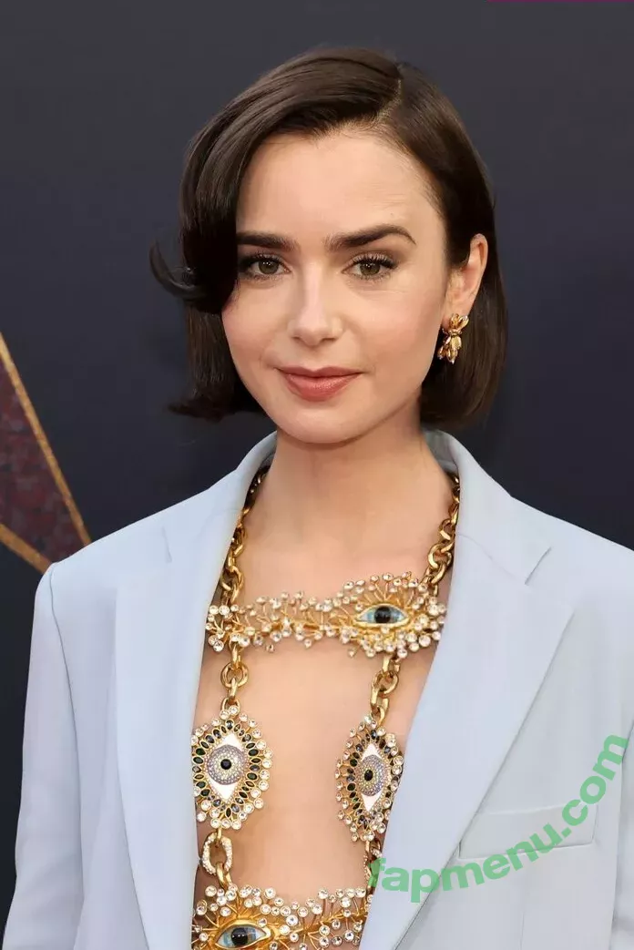 Lily Collins nude photo #0535 (lilyjcollins)