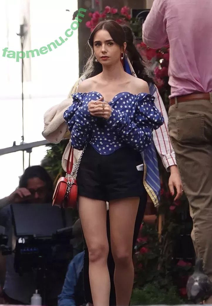 Lily Collins nude photo #0572 (lilyjcollins)