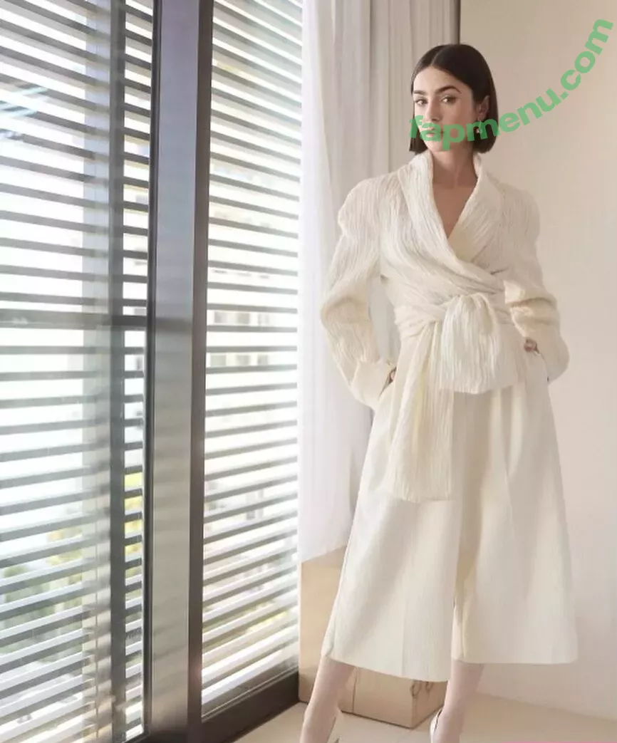 Lily Collins nude photo #0617 (lilyjcollins)