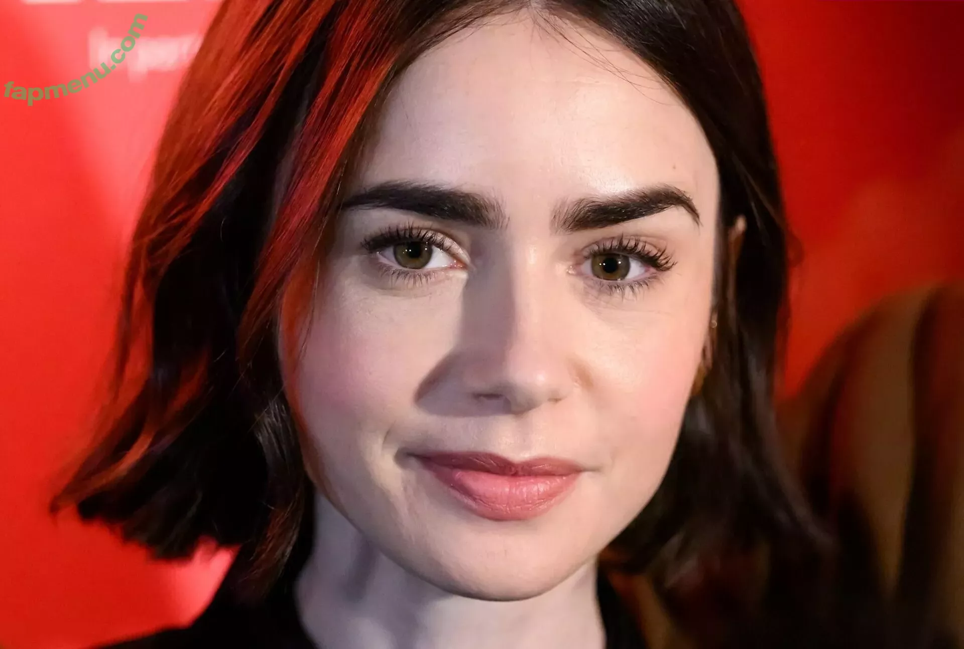 Lily Collins nude photo #0946 (lilyjcollins)