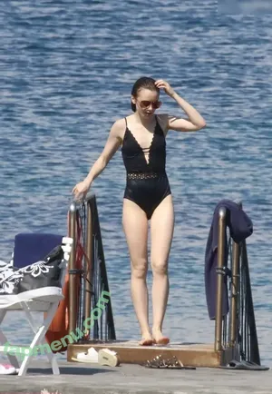 Lily Collins / lilyjcollins nude photo #1100