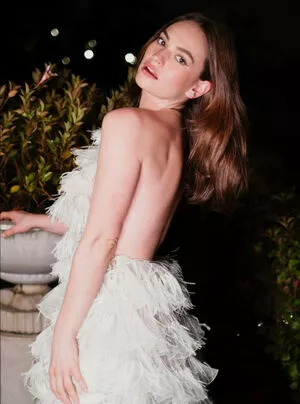 Lily James / lillyjames / lilyjamesofficial nude photo #0629