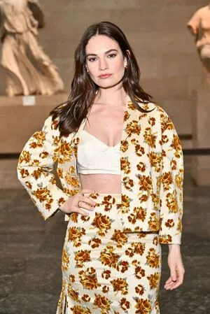 Lily James / lillyjames / lilyjamesofficial nude photo #0649