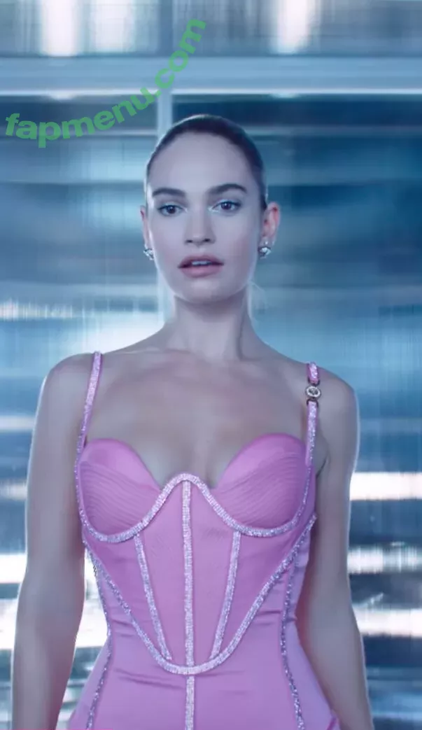Lily James nude photo #0497 (lillyjames / lilyjamesofficial)
