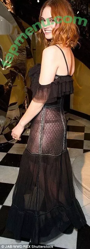 Lily James nude photo #0568 (lillyjames / lilyjamesofficial)