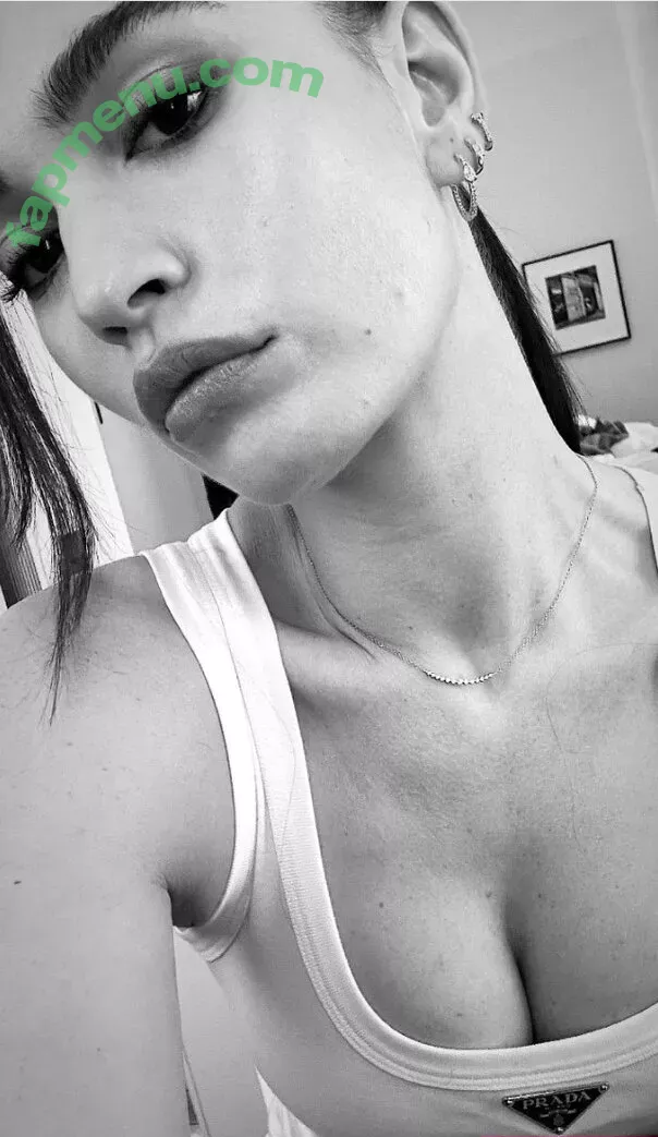 Lily James nude photo #0582 (lillyjames / lilyjamesofficial)