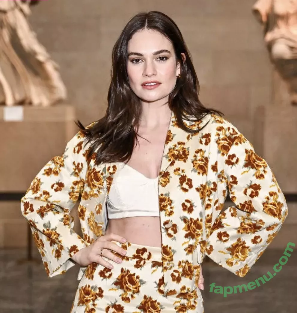 Lily James nude photo #0652 (lillyjames / lilyjamesofficial)