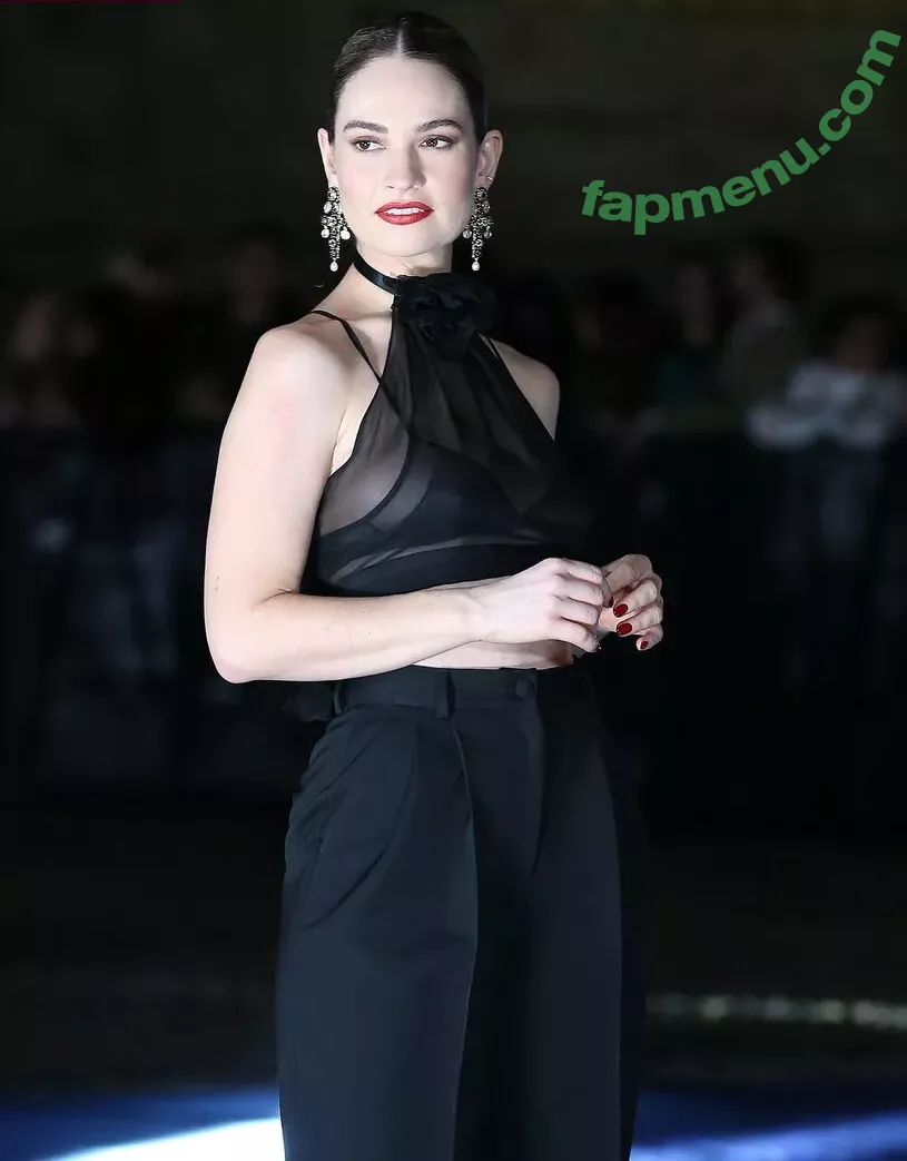 Lily James nude photo #0691 (lillyjames / lilyjamesofficial)