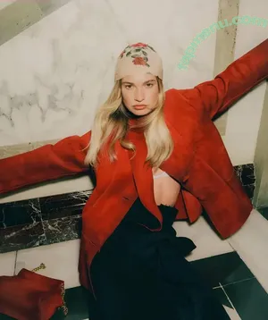 Lily James / lillyjames / lilyjamesofficial nude photo #1487
