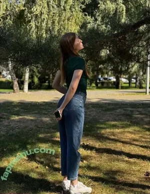  nude photo #0005