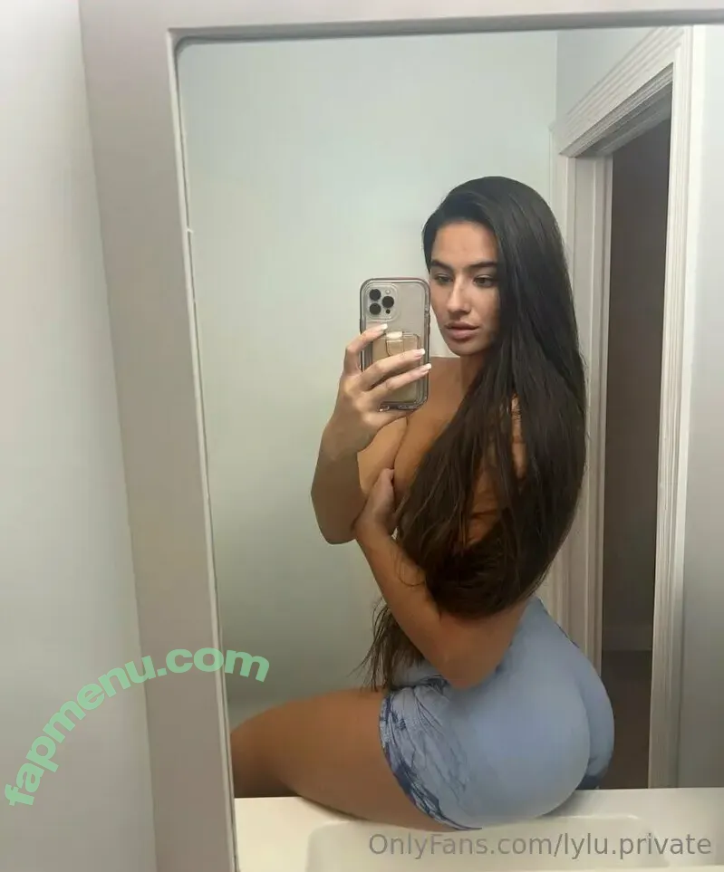 lily_karamelka nude photo #0016 (lily_karamelka)