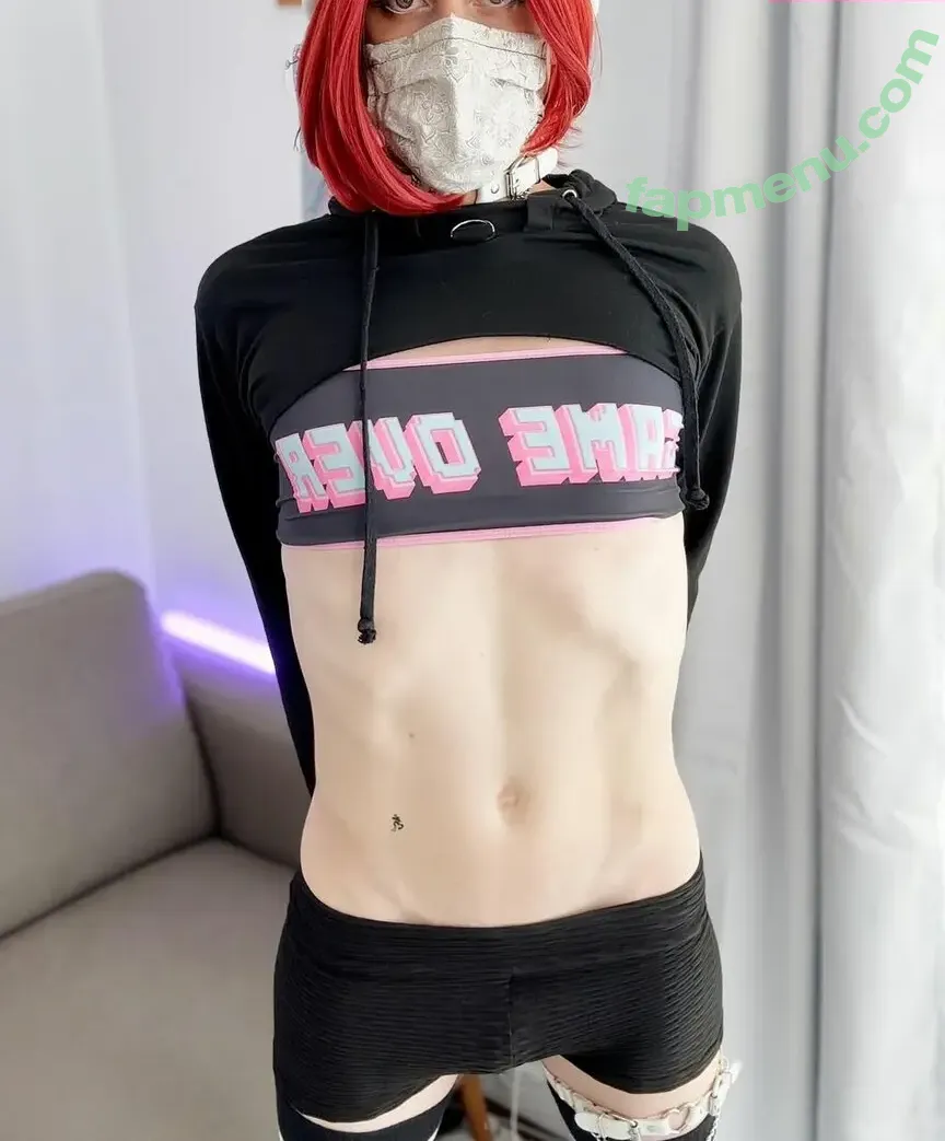 Lily Reina VIP nude photo #0005 (itslilyreina / lilyreinavip)