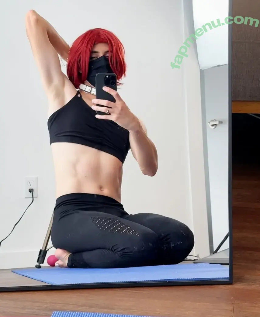 Lily Reina VIP nude photo #0006 (itslilyreina / lilyreinavip)