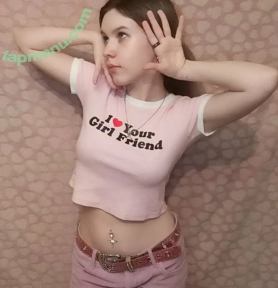 lilyberryy nude photo #0001 (lilyberryy)