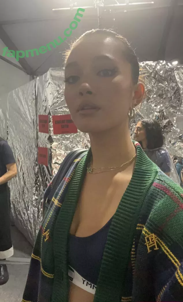 Lilychee nude photo #0550 (Lilychee)