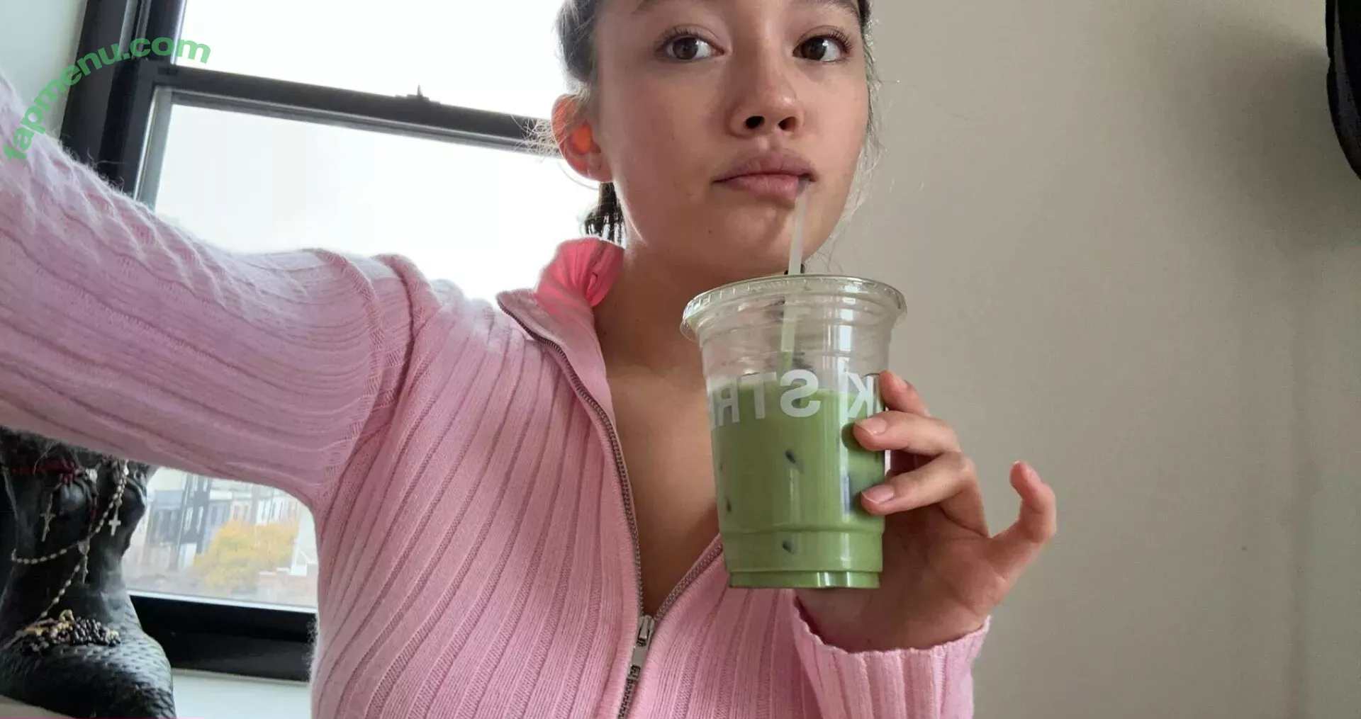 Lilychee nude photo #0687 (Lilychee)
