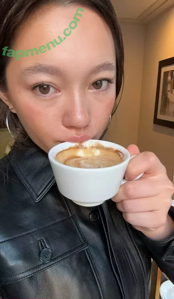 Lilychee nude photo #0950 (Lilychee)