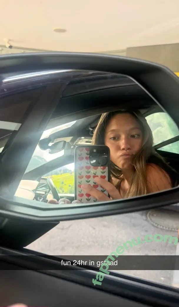 Lilychee nude photo #1884 (Lilychee)