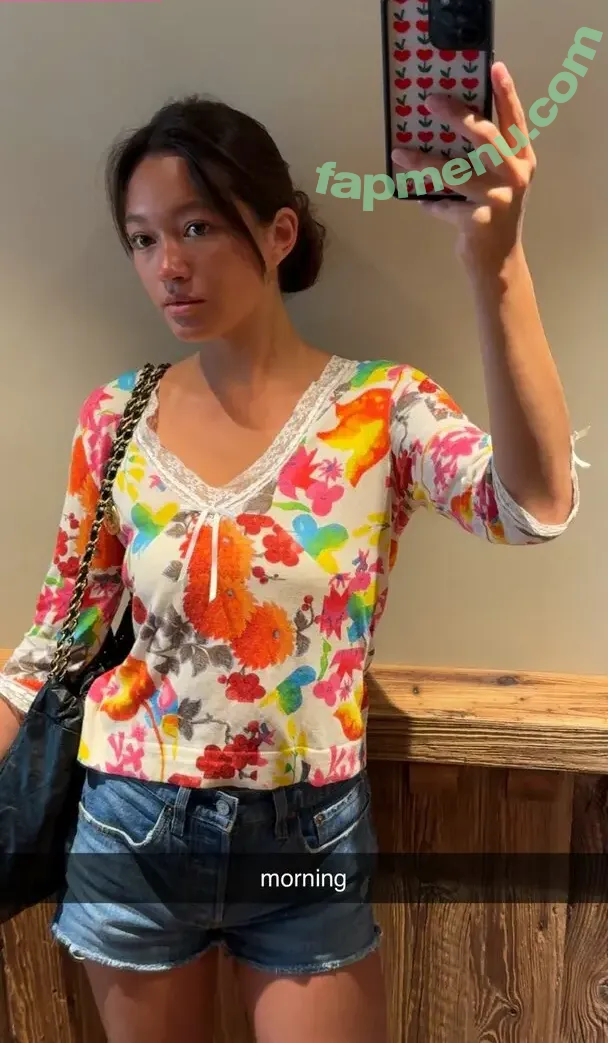 Lilychee nude photo #1908 (Lilychee)