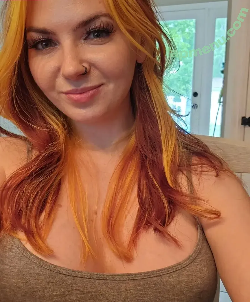 Lilykush nude photo #0009 (itslilykush)