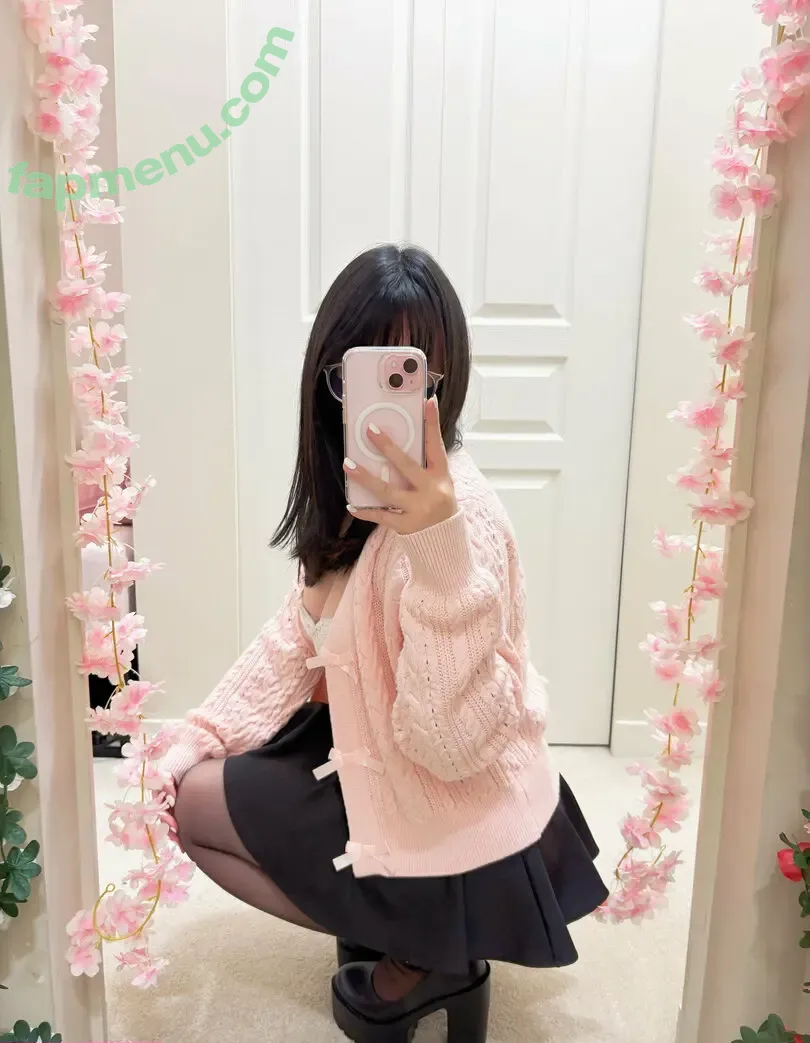 lilylightsworn nude photo #0022 (lilylightsworn)