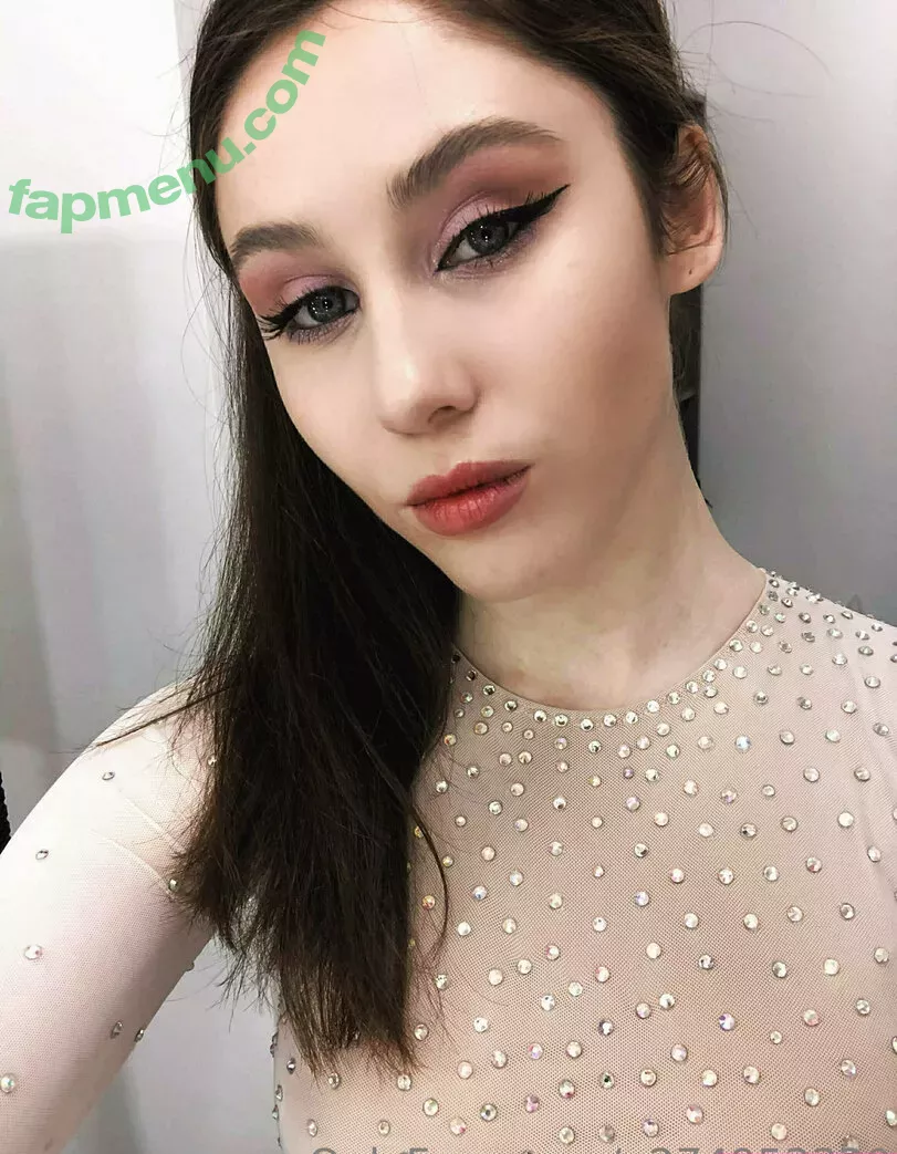 lilylong nude photo #0026 (iamlilylong)
