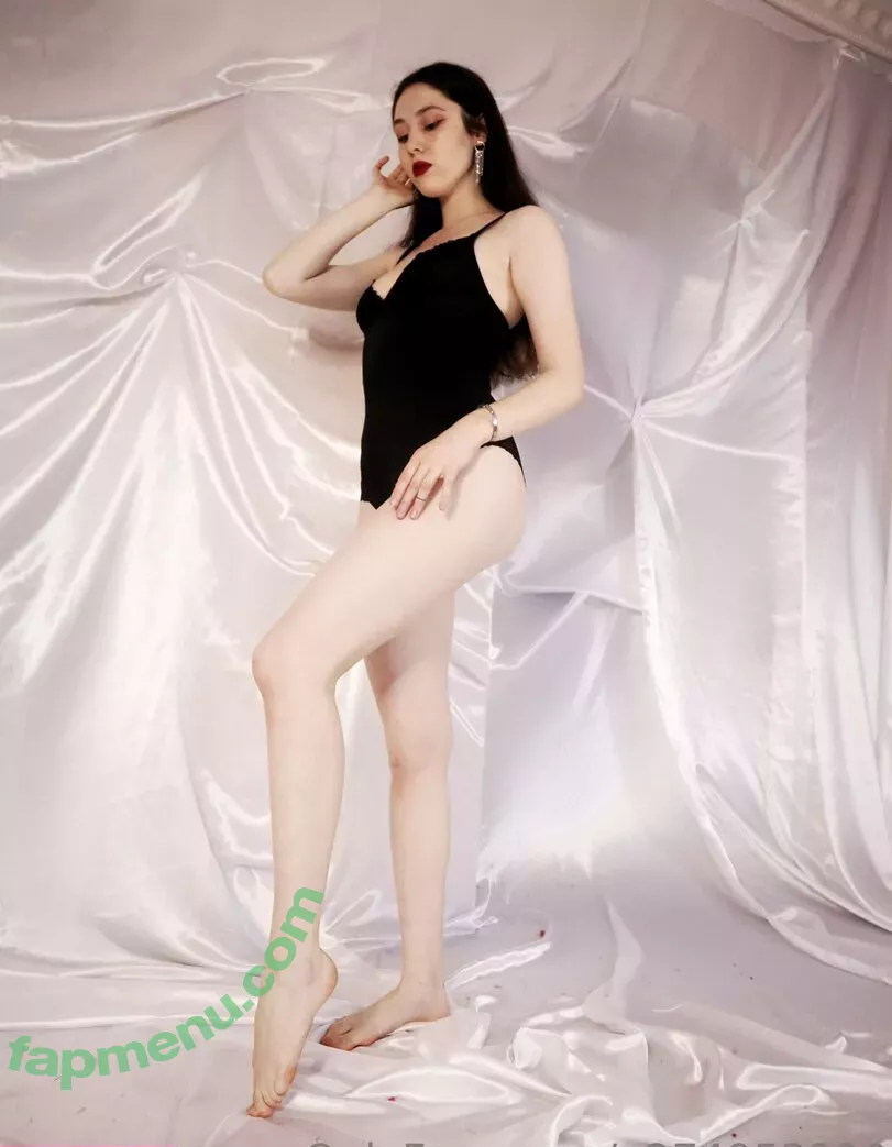 lilylong nude photo #0030 (iamlilylong)