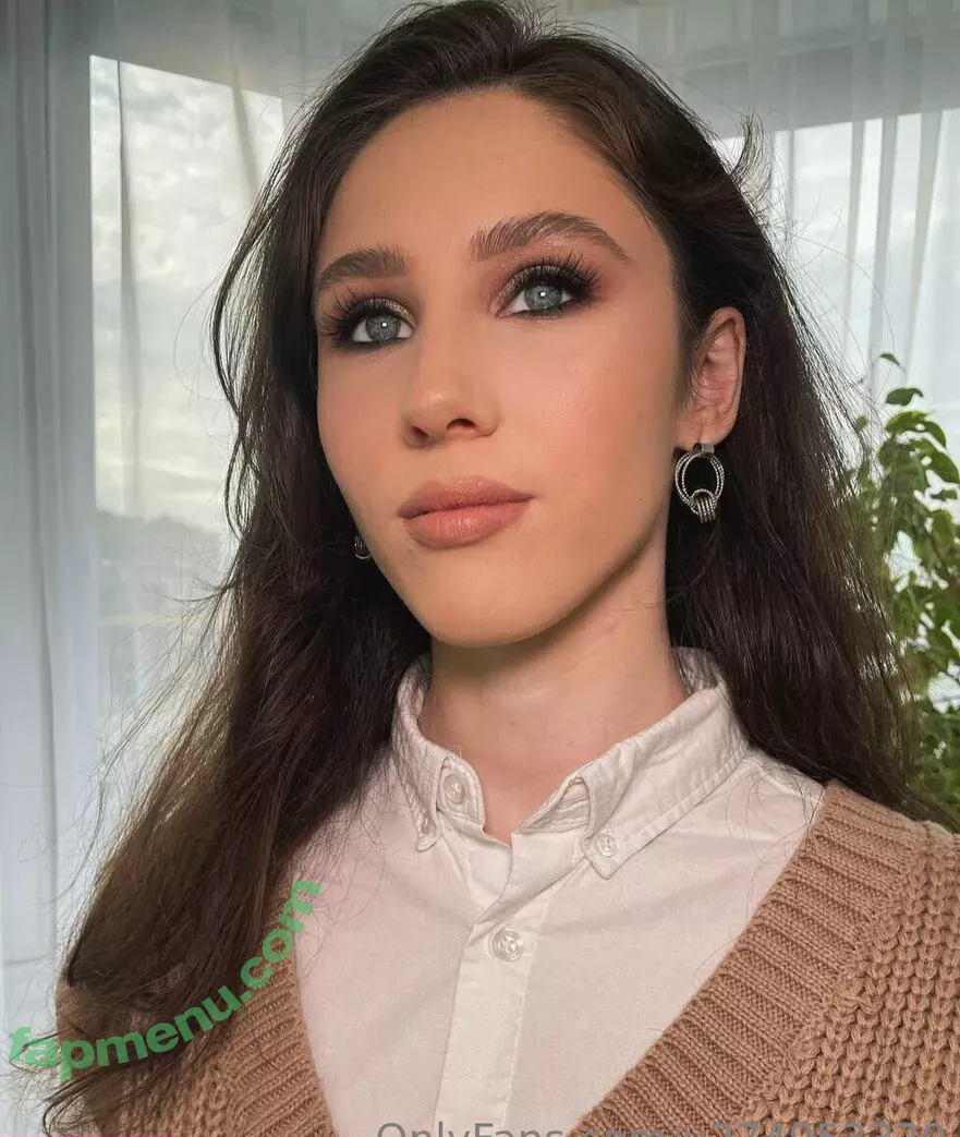 lilylong nude photo #0037 (iamlilylong)