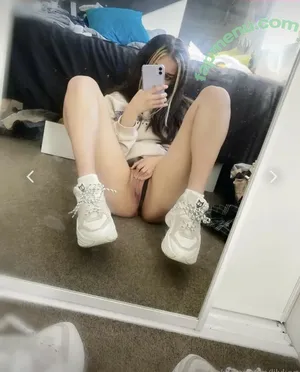LilyLuvsOf / LilyLuvss / lilylouofficial nude photo #0002