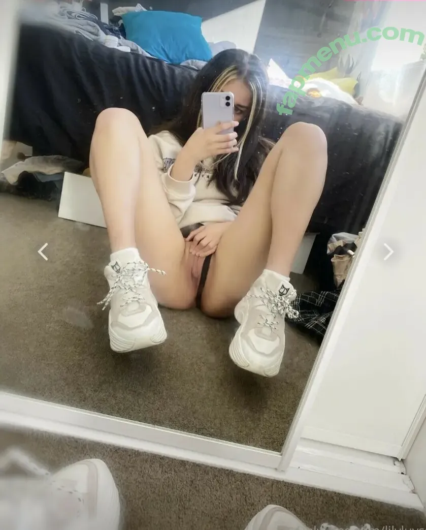 LilyLuvsOf nude photo #0002 (LilyLuvss / lilylouofficial)