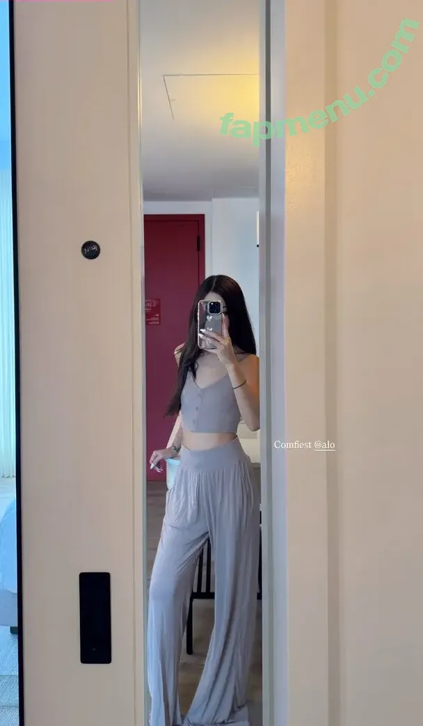 LilyMayMac nude photo #0280 (LilyMayMac)