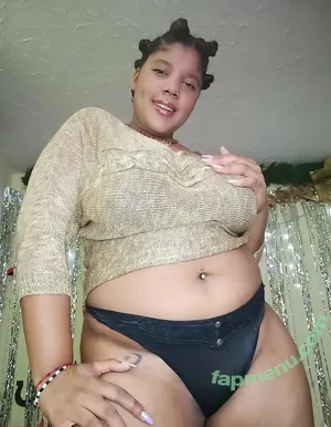 lilyth_steph_br0wn / lily.br0wn nude photo #0003