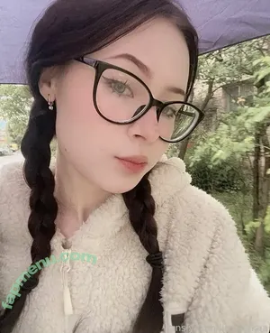  nude photo #0001