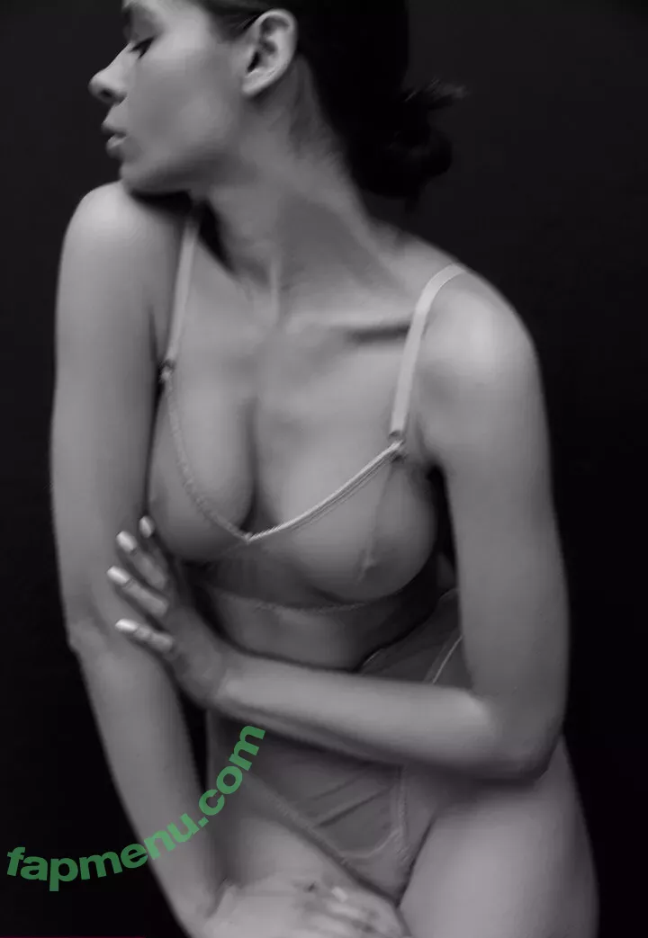 Lina Tsapova nude photo #0006 (lina_tsapova)