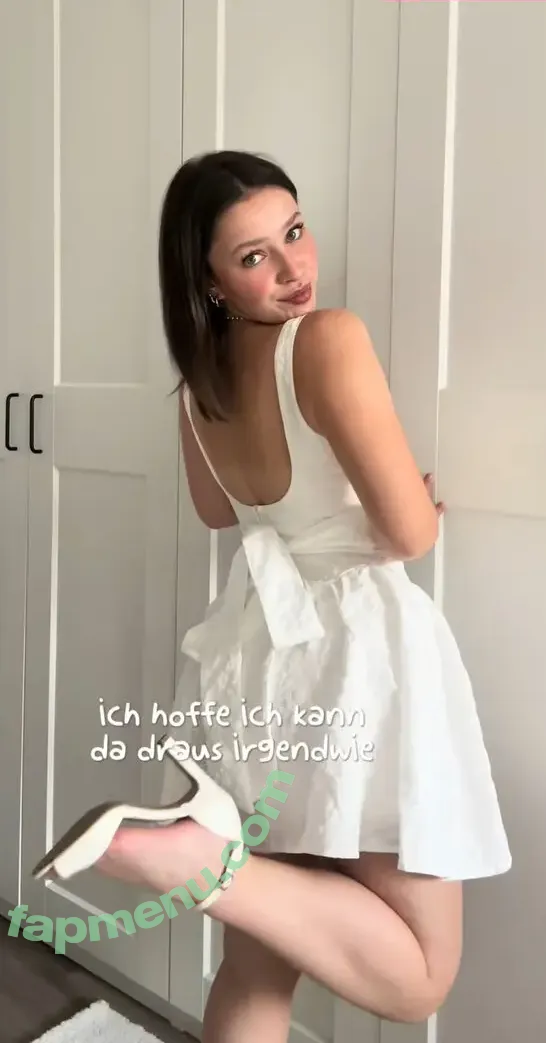 Lina Valeska nude photo #0631 (its_liinaaaa)