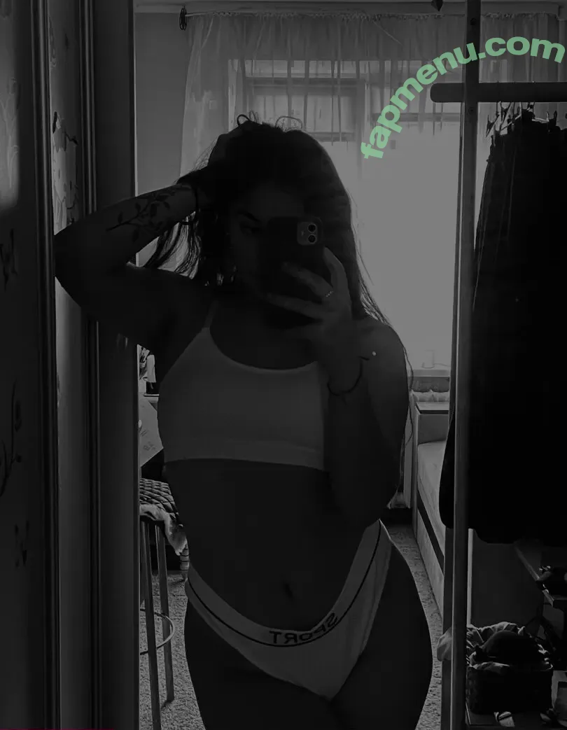 linalunee nude photo #0001 (linalunee)