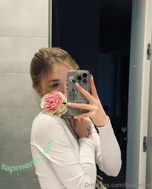  nude photo #0004