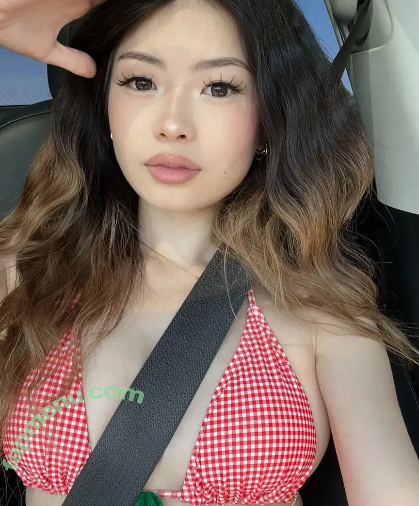 linawinaly nude photo #0365 (linaalovee7)